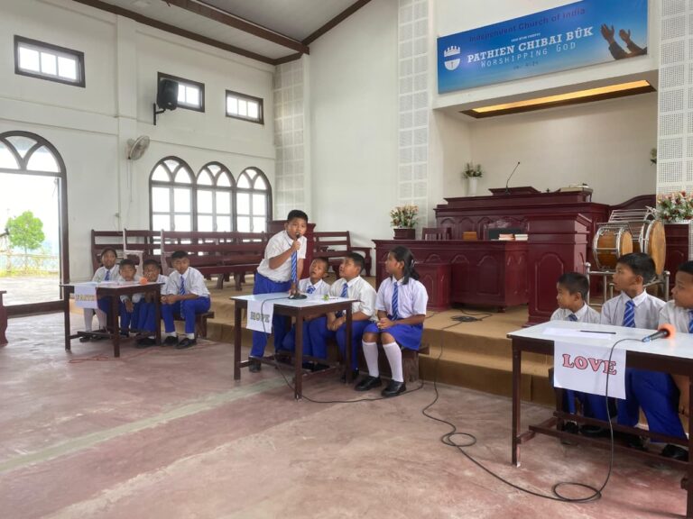 Quiz and Drawing Competition Held at SES Sakawrdai